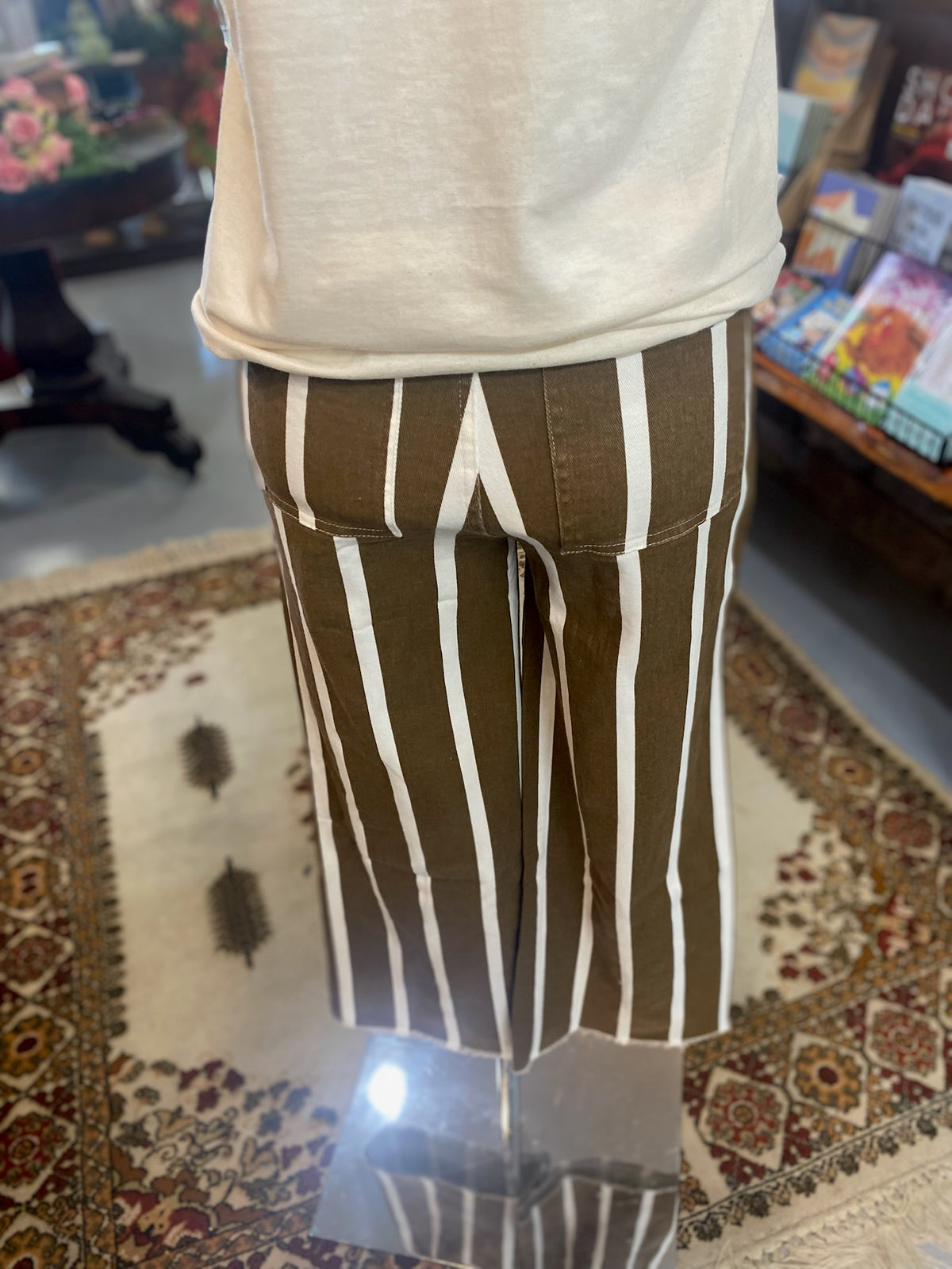 Striped Two Pocket Pants in chocolate