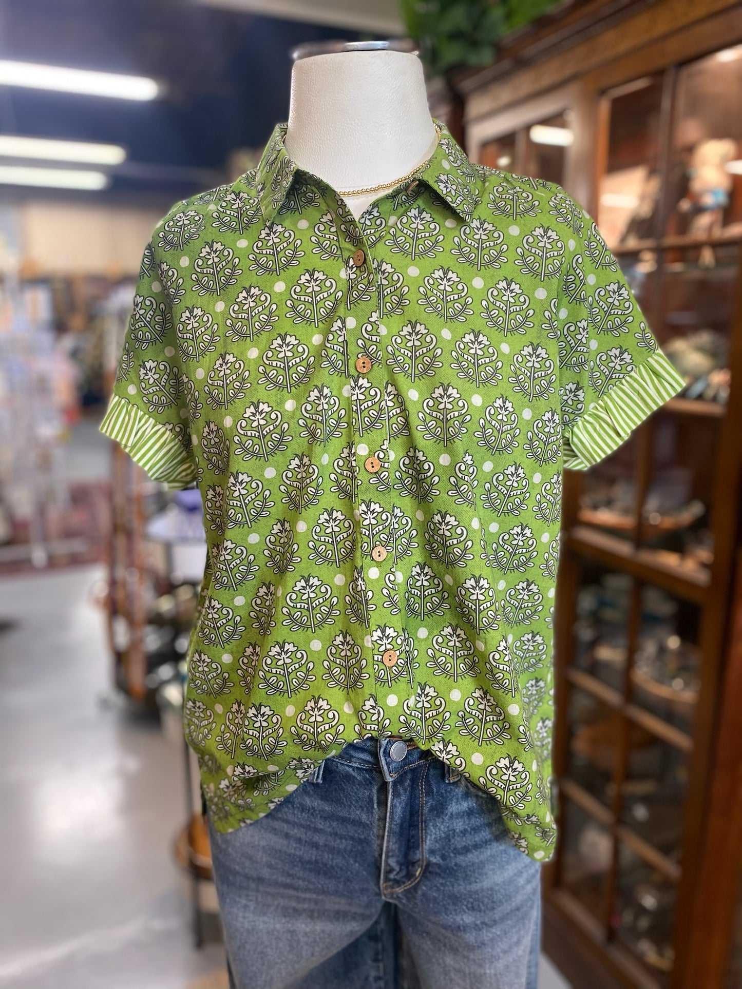 Stevie Top in Green with Wooden Buttons