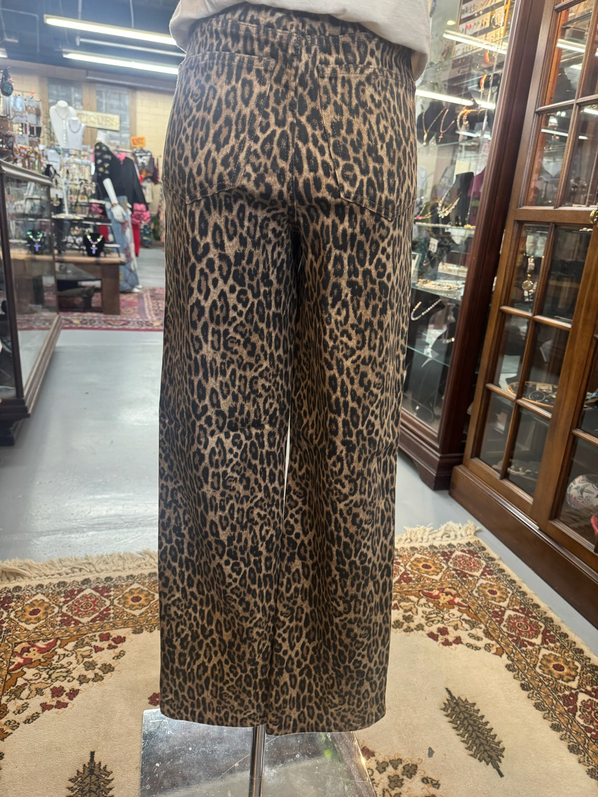 Kimberly Classic Straight Jeans