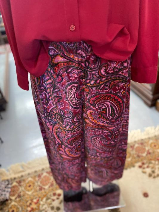 Wine Pull on Barrel Pants with pockets