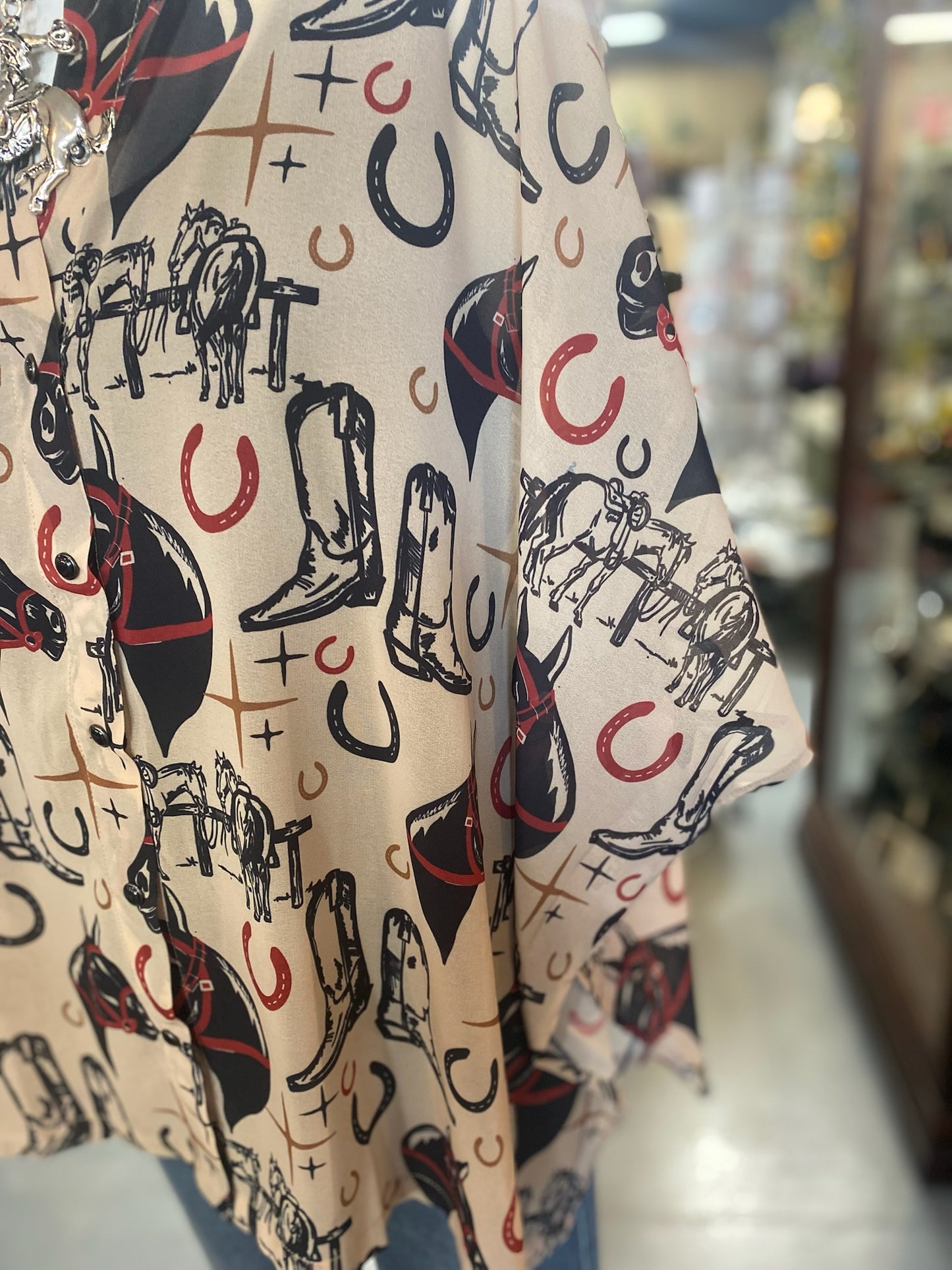 Westy Horseman Top with Black snap buttons