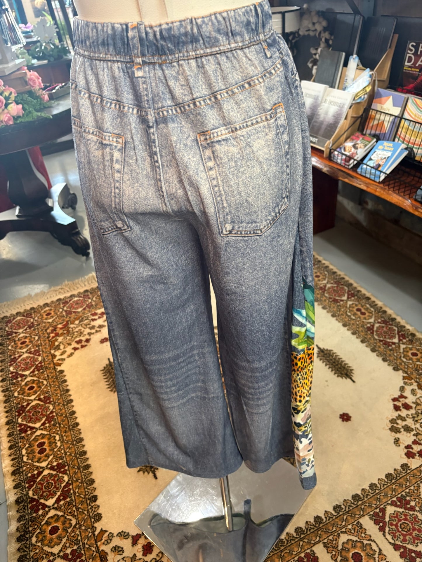 Safari Pants with Pockets and Elastic Waist printed on Faux denim