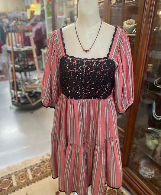 Sierra Dress with Pockets and Embroidery