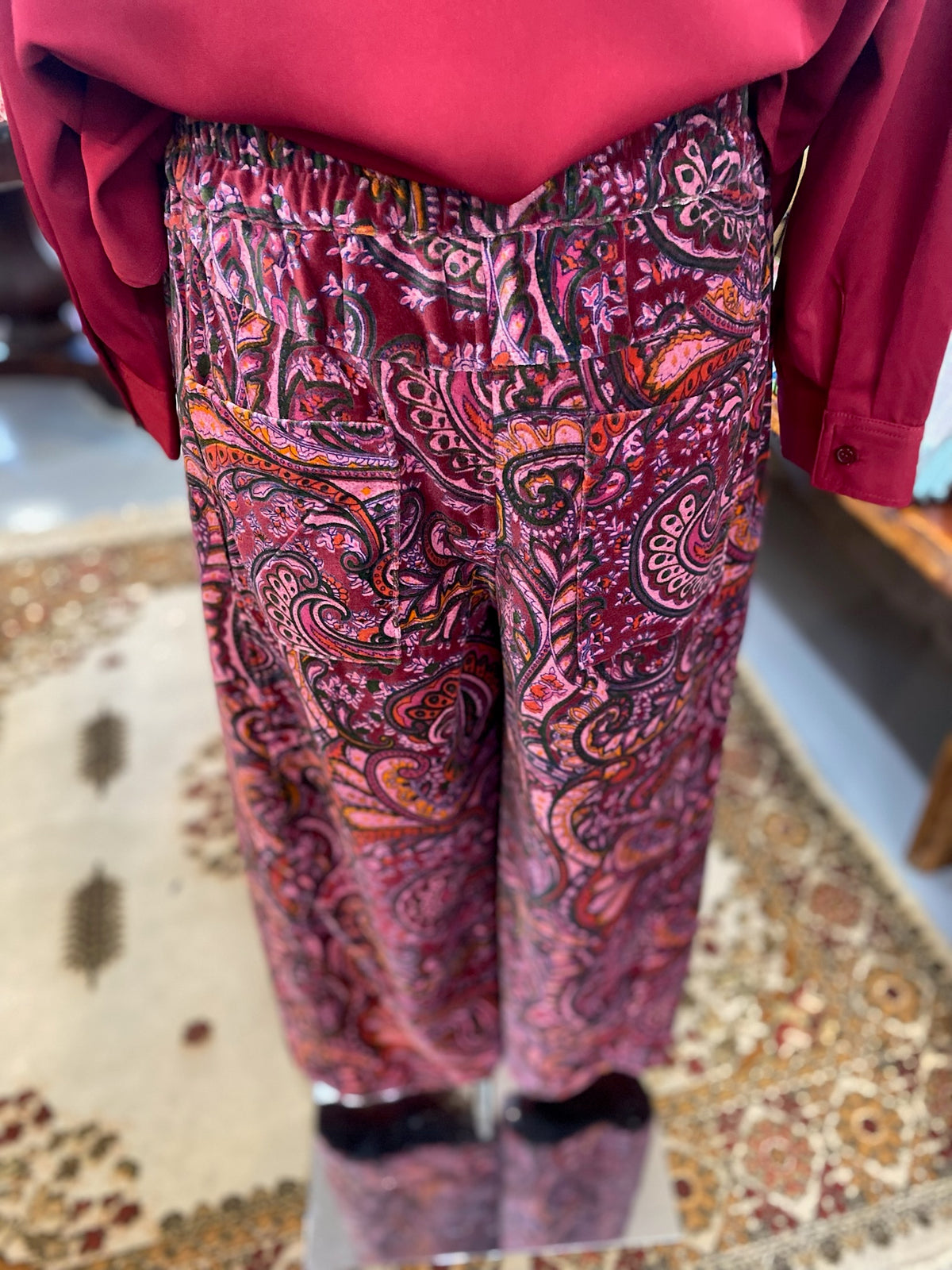 Wine Pull on Barrel Pants with pockets