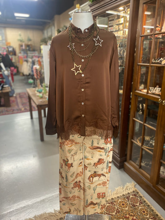 Lace Hem Satin Top in Mocha