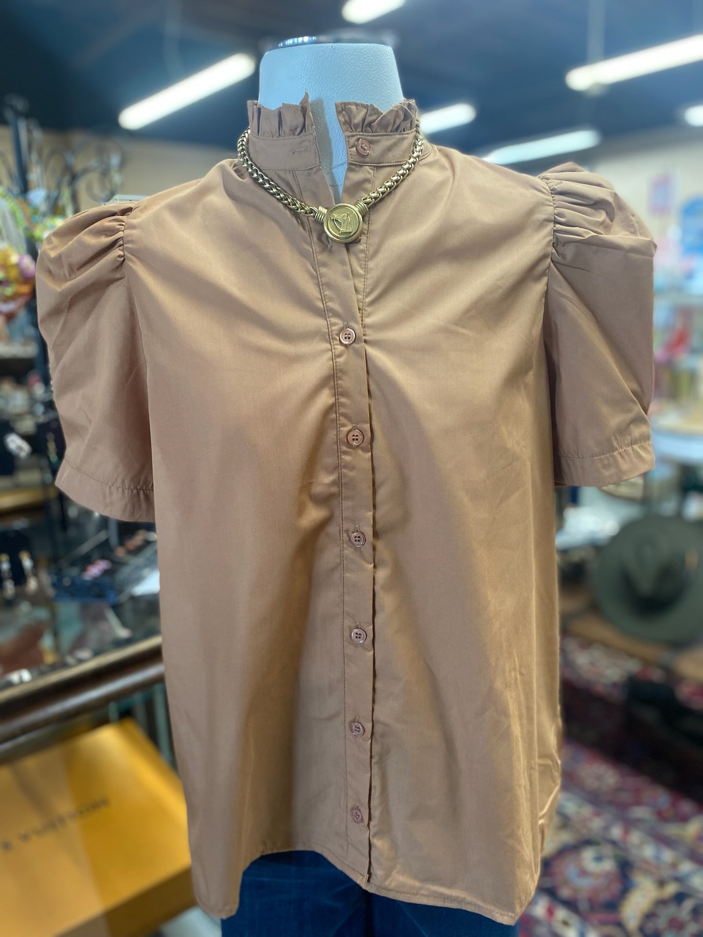Camel Top with pleaded sleeves