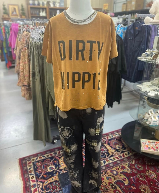 Dirty Hippie Tee in Mustard