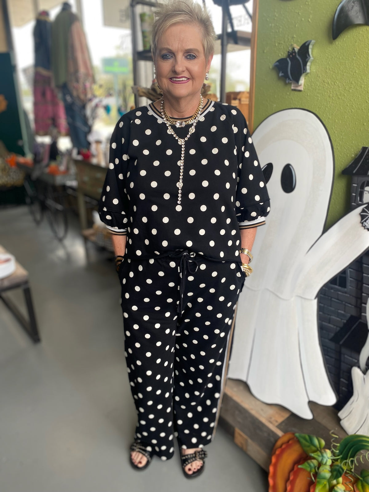 Black and White Polka Dot Set with drawstring and pockets