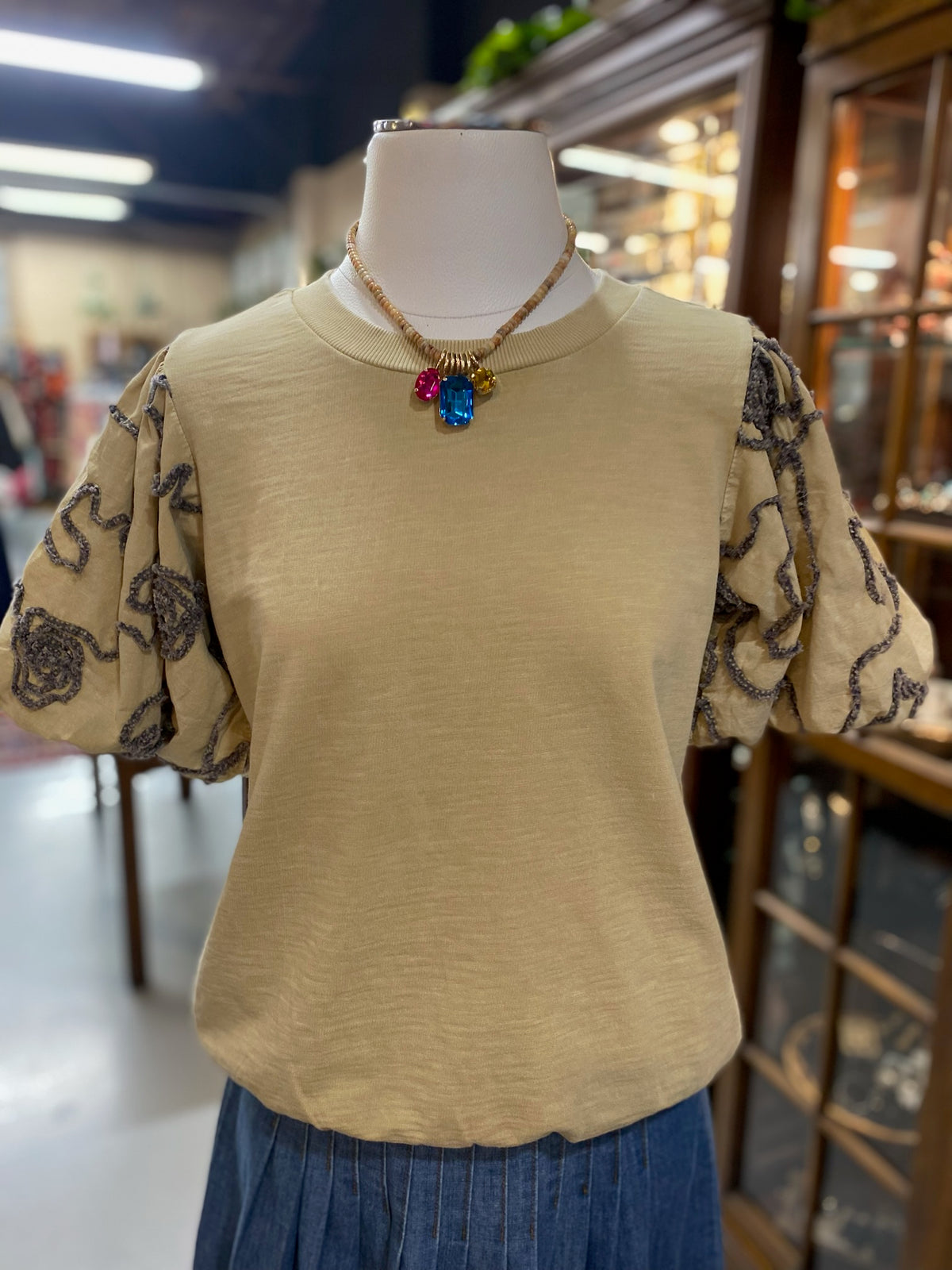 Bubble Sleeve Top with banded bottom