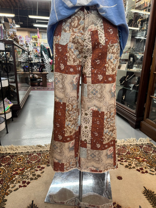 Brown Multi Pants with front pockets